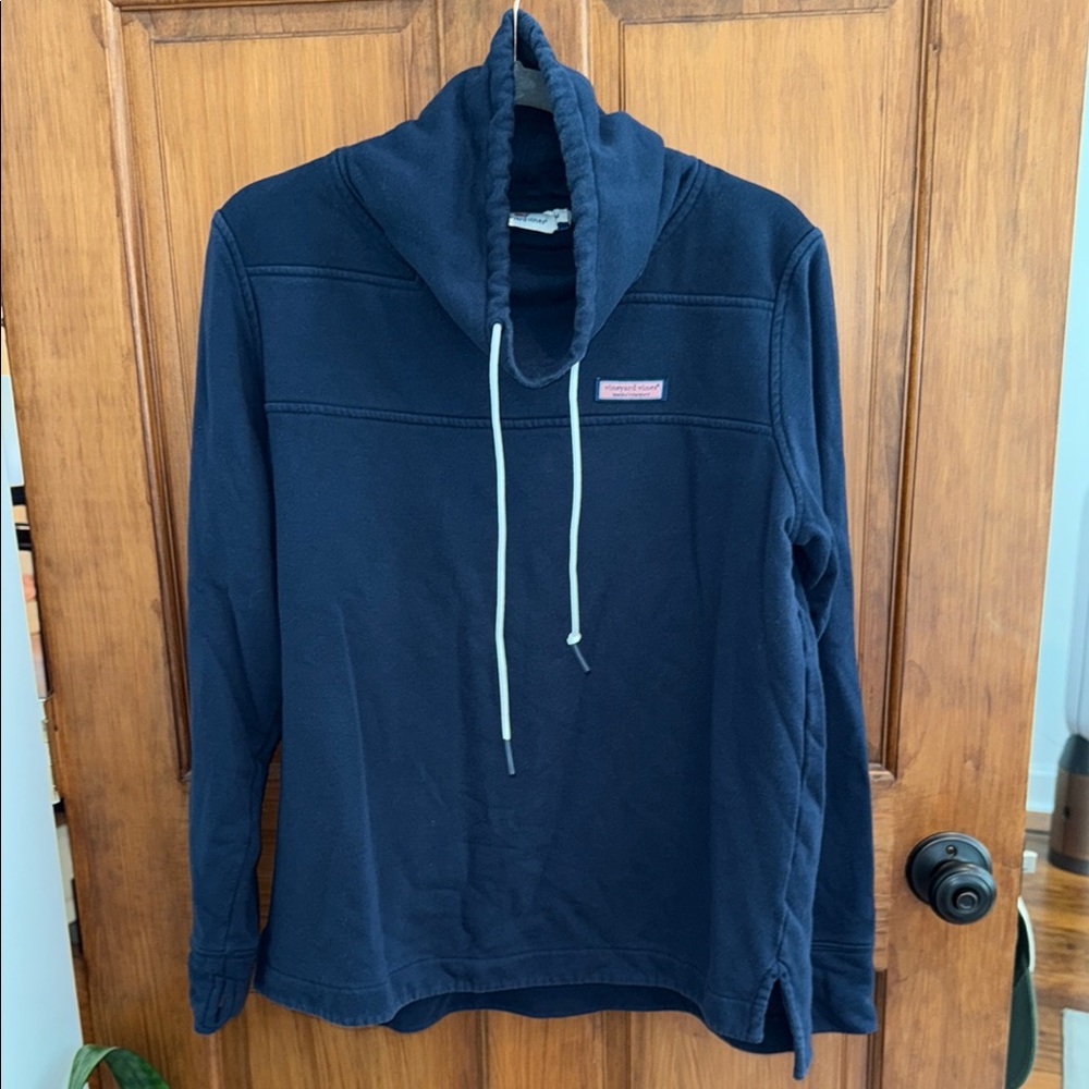Vineyard Vines Classic women’s shep pullover, medium